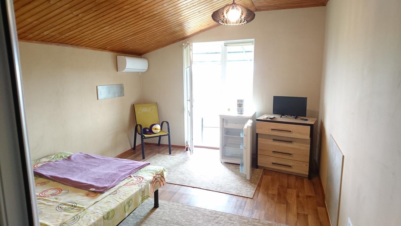 Guest House Dacha Кароліно-Бугаз Екстер'єр фото